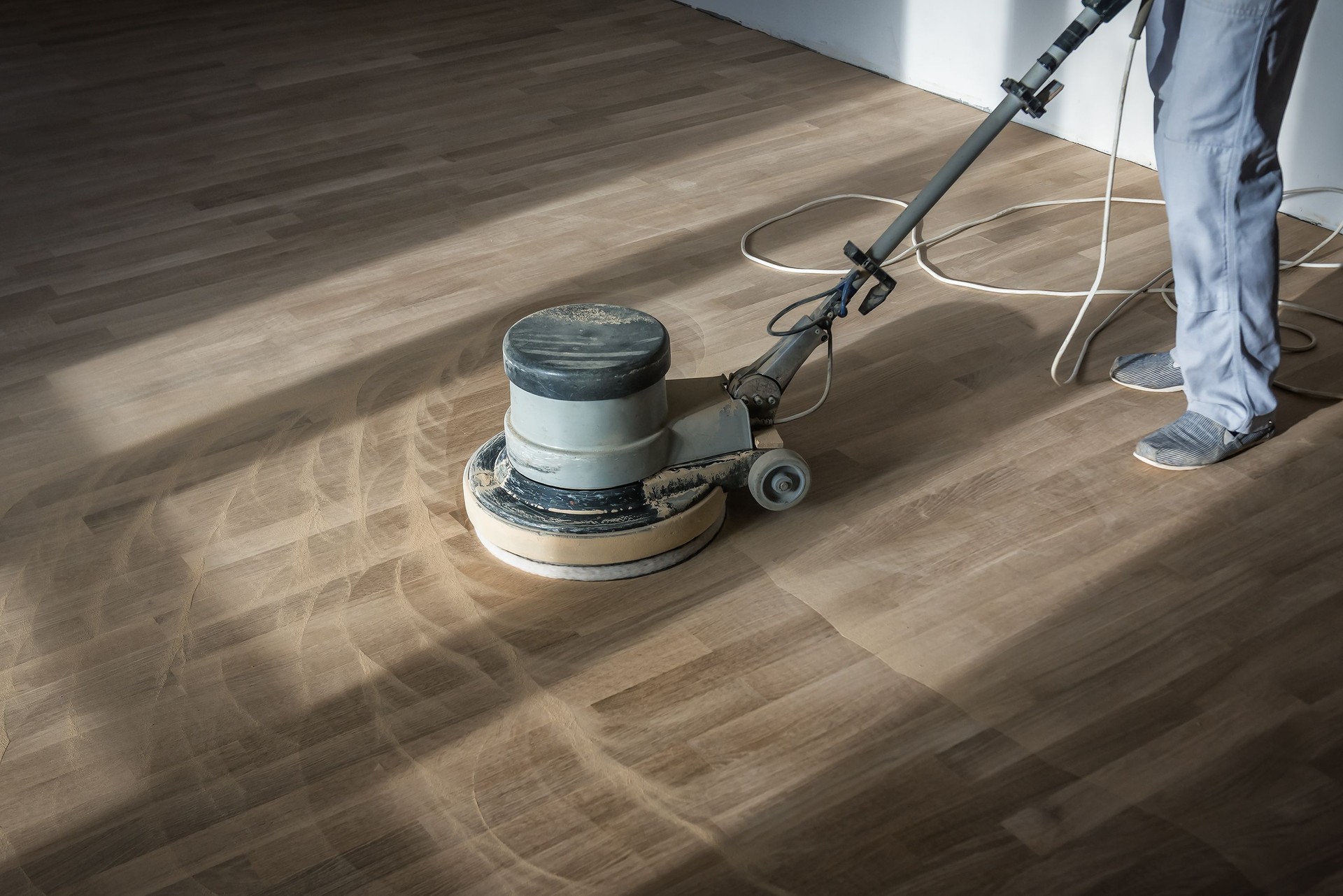 Industrial Floor Polishing and Scrubbing